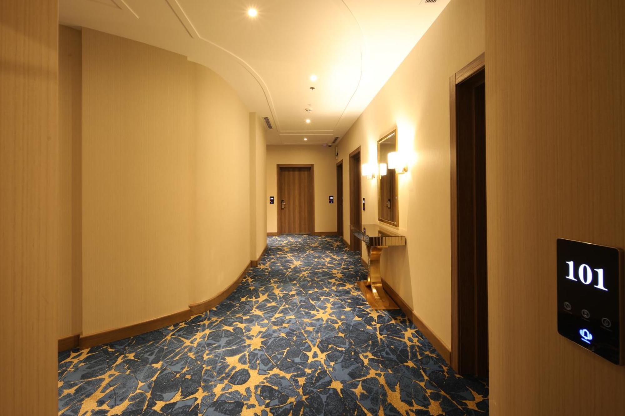 Hotel Gladiolus 3*